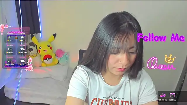 litle mily  online show from February 22, 2:14 am