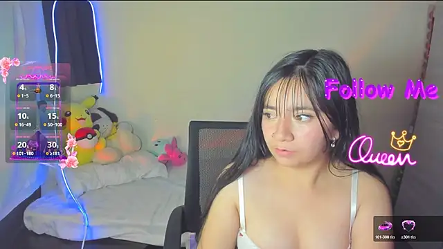 litle mily  online show from February 20, 6:26 am