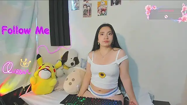 litle mily  online show from June 7, 9:53 pm