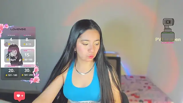 Snapshot of litle_mily_ chatting on December 5, 1:38 am litle mily online show from December 5, 1:38 am