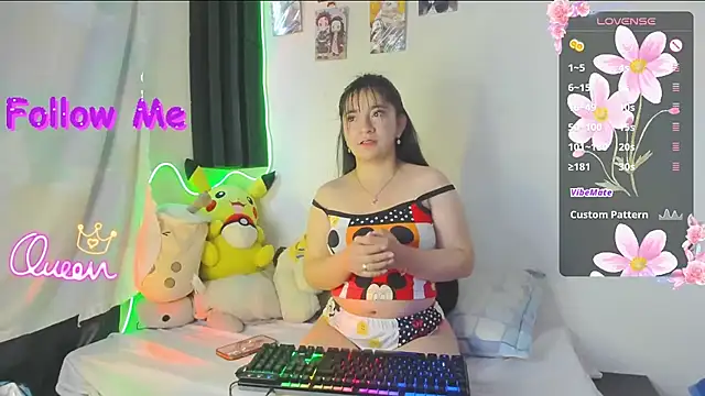 litle mily  online show from June 12, 10:07 pm