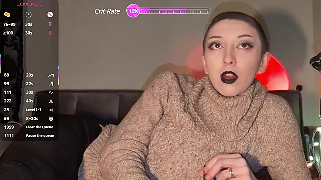 lovelylucyy online show from February 12, 3:07 am