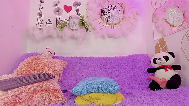 Snapshot of Ariadna_Evangeline chatting on December 15, 5:19 pm Ariadna Evangeline online show from December 15, 5:19 pm