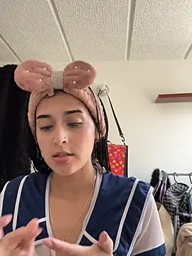 Charlotte greys online show from March 6, 8:15 pm