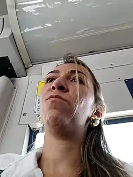 Snapshot of rachellboom chatting on February 24, 7:52 pm rachellboom online show from February 24, 7:52 pm