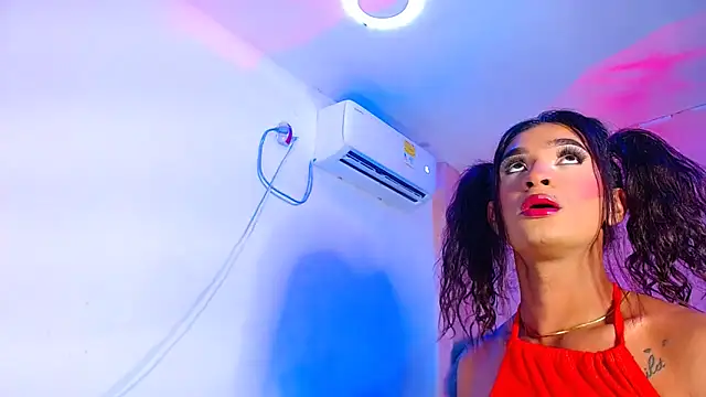 vanessa nauthygirls online show from December 22, 7:47 pm