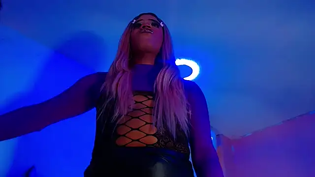 vanessa nauthygirls online show from January 9, 7:32 pm