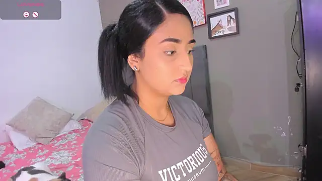 Snapshot of curvy_jhacky chatting on February 25, 7:06 pm curvy jhacky online show from February 25, 7:06 pm