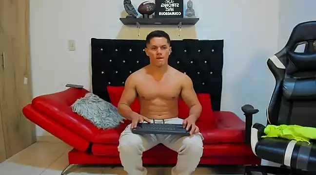 julian wallace online show from March 17, 1:14 am