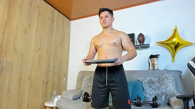 julian wallace online show from October 9, 5:02 pm