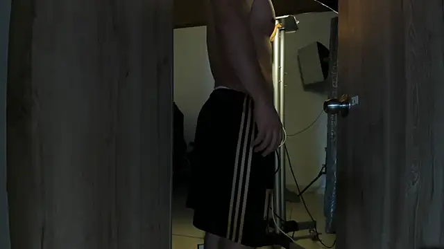 julian wallace online show from October 30, 3:20 pm