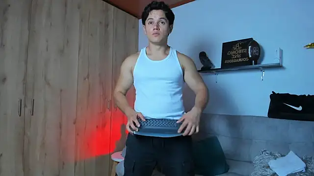 julian wallace online show from March 9, 4:43 pm