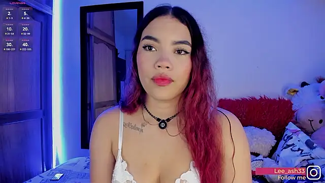 Snapshot of Lee_Ash chatting on February 19, 3:36 am Lee Ash online show from February 19, 3:36 am