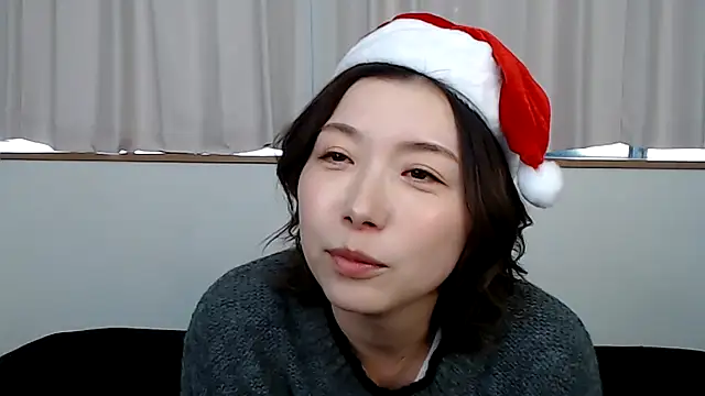Snapshot of TsubakiKato chatting on December 19, 3:07 am TsubakiKato online show from December 19, 3:07 am
