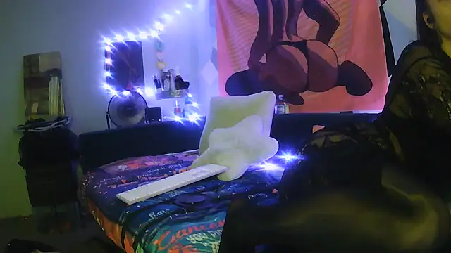 deziraestarz6969 online show from July 13, 2:33 am