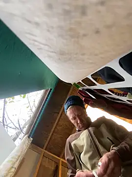 Snapshot of bentoverblonde chatting on October 27, 9:05 pm bentoverblonde online show from October 27, 9:05 pm