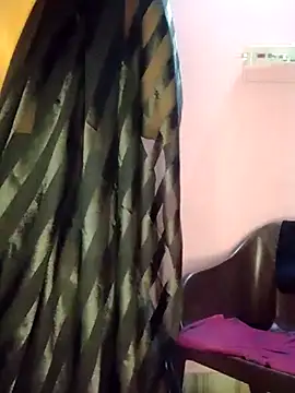 Snapshot of L_ucy1 chatting on February 15, 8:34 pm L ucy1 online show from February 15, 8:34 pm