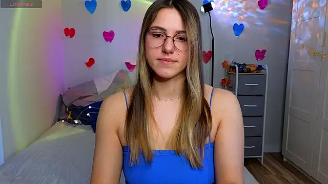 sophia euphoriaa online show from March 14, 7:47 am