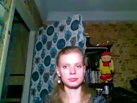 Snapshot of SexyAndYunge chatting on December 2, 1:30 pm SexyAndYunge online show from December 2, 1:30 pm