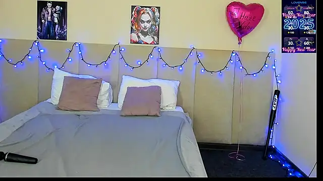 Snapshot of MuscleXXXBarbie chatting on February 18, 4:03 pm MuscleXXXBarbie online show from February 18, 4:03 pm