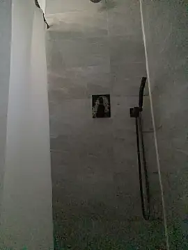 Snapshot of BigMac1596 chatting on January 12, 1:40 pm BigMac1596 online show from January 12, 1:40 pm