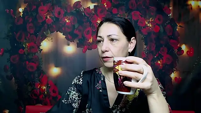 LiluGrants online show from February 20, 10:37 pm