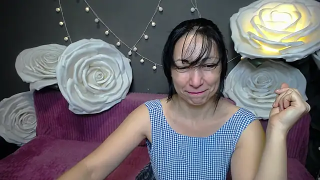 LiluGrants online show from November 24, 7:14 pm