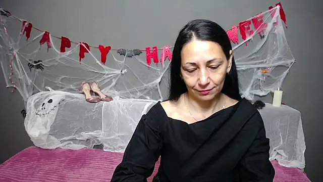 LiluGrants online show from October 26, 7:14 pm