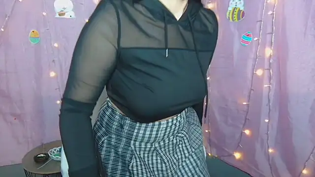 LiluGrants online show from April 15, 7:58 pm