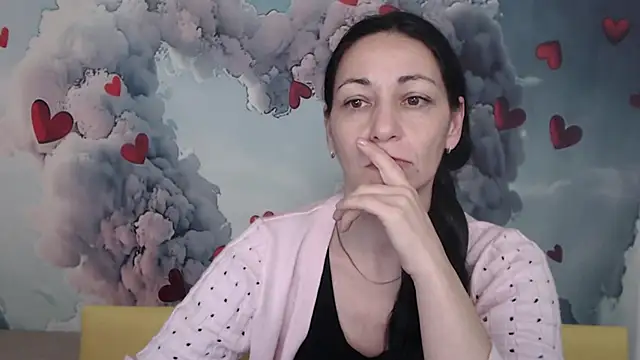 LiluGrants online show from March 8, 4:45 am