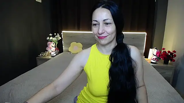 LiluGrants online show from November 18, 7:06 pm