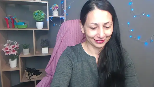 LiluGrants online show from November 7, 7:07 pm