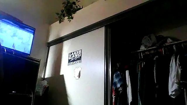 Snapshot of HBYAM chatting on October 5, 8:49 am HBYAM online show from October 5, 8:49 am