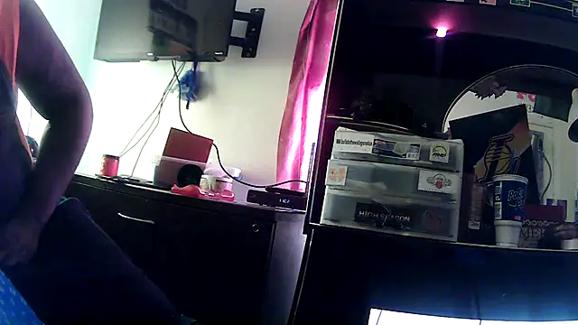 HBYAM online show from April 4, 6:03 pm