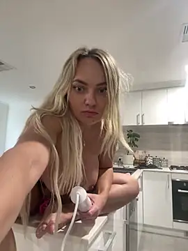 Bustyblondemilf6999 online show from June 15, 3:51 am