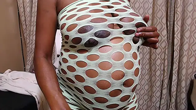 ManEaterxx29 online show from October 19, 3:15 pm