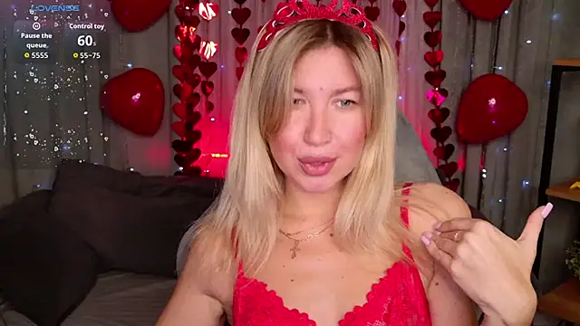 MilaBott online show from February 6, 7:43 pm