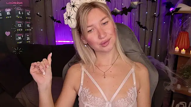 MilaBott online show from October 20, 8:09 pm