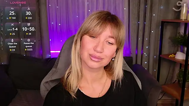 MilaBott online show from March 10, 7:07 pm