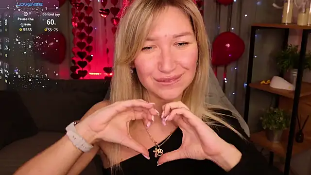 MilaBott online show from February 8, 7:33 pm