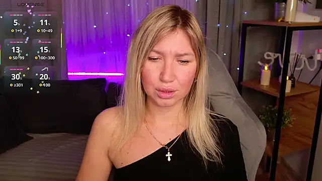 MilaBott online show from December 13, 8:04 pm