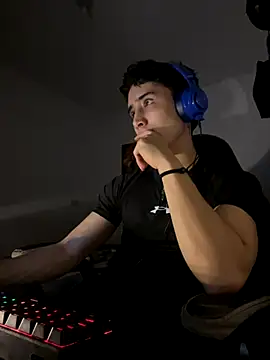 gojo satoru 18 online show from December 4, 3:49 am