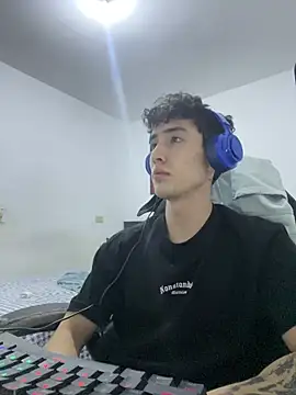 gojo satoru 18 online show from February 17, 2:31 am