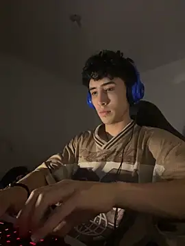 gojo satoru 18 online show from November 14, 5:33 am