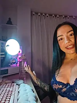 helena smith online show from April 6, 4:41 am