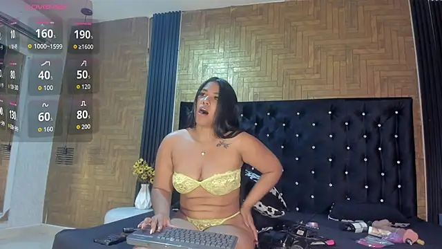 Laross25 online show from December 21, 8:20 pm