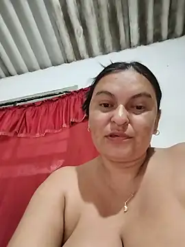 Horny-Mommy-Dirty online show from May 12, 10:49 pm