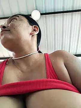 Horny-Mommy-Dirty online show from March 7, 2:33 pm