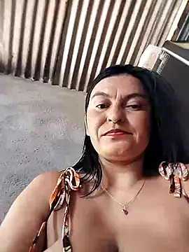 Snapshot of Horny-Mommy-Dirty chatting on March 17, 2:23 pm Horny-Mommy-Dirty online show from March 17, 2:23 pm