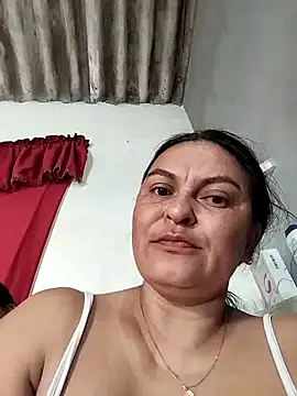 Horny-Mommy-Dirty online show from December 14, 1:06 pm